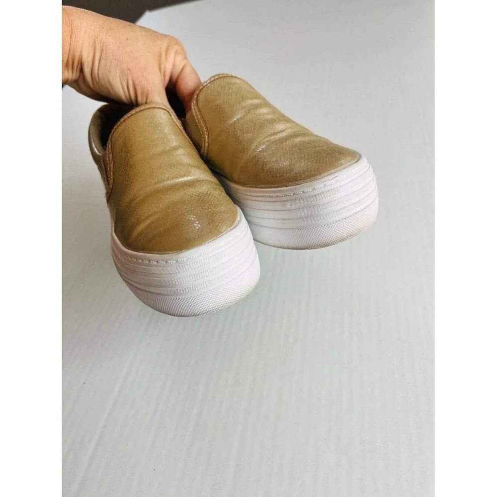 Woolworths Womens Sz 5.5 Gold Platform Slip On Sneakers Shoes